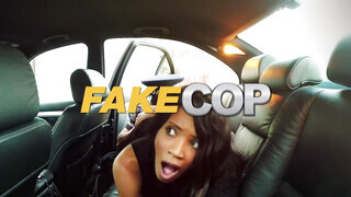 Fake Taxi - Roxy Lace muffját a néger taxis bassza