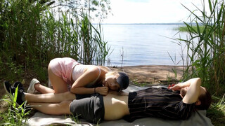 Amatőr pár a tóparton kúr amatőr pornó