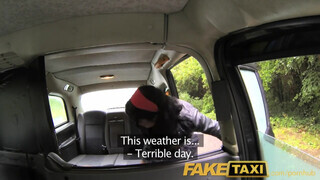 FakeTaxi - latina csajszi popóba rakva