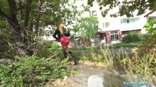 Public Agent - Anna Khara pénzért egy jót kúrel