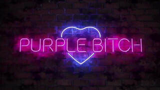 Purple Bitch keményen hátsóba kefélve