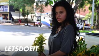 Aranyos néger milf selena gomez mélyen kefélve brazil pinában