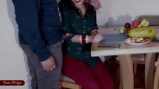 Priya bhabhi keményen kezdi a fiatal devarral és beleélvezéssel zárja