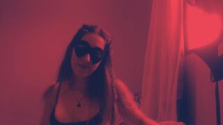 Tini cosplay lány peckezik a tanár segítségével 2. rész